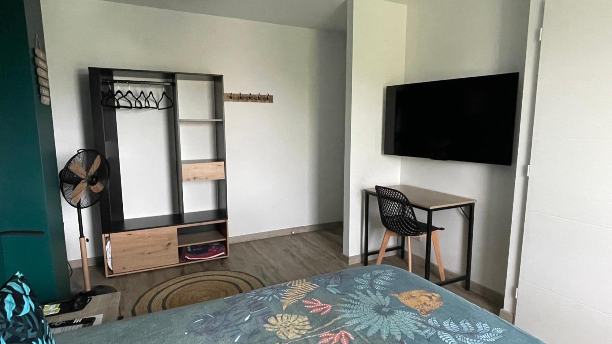 Chambre Evasion - Sdb Wc Privatif - Entree Autonome - Grande Tv Netflix Compiègne Dış mekan fotoğraf