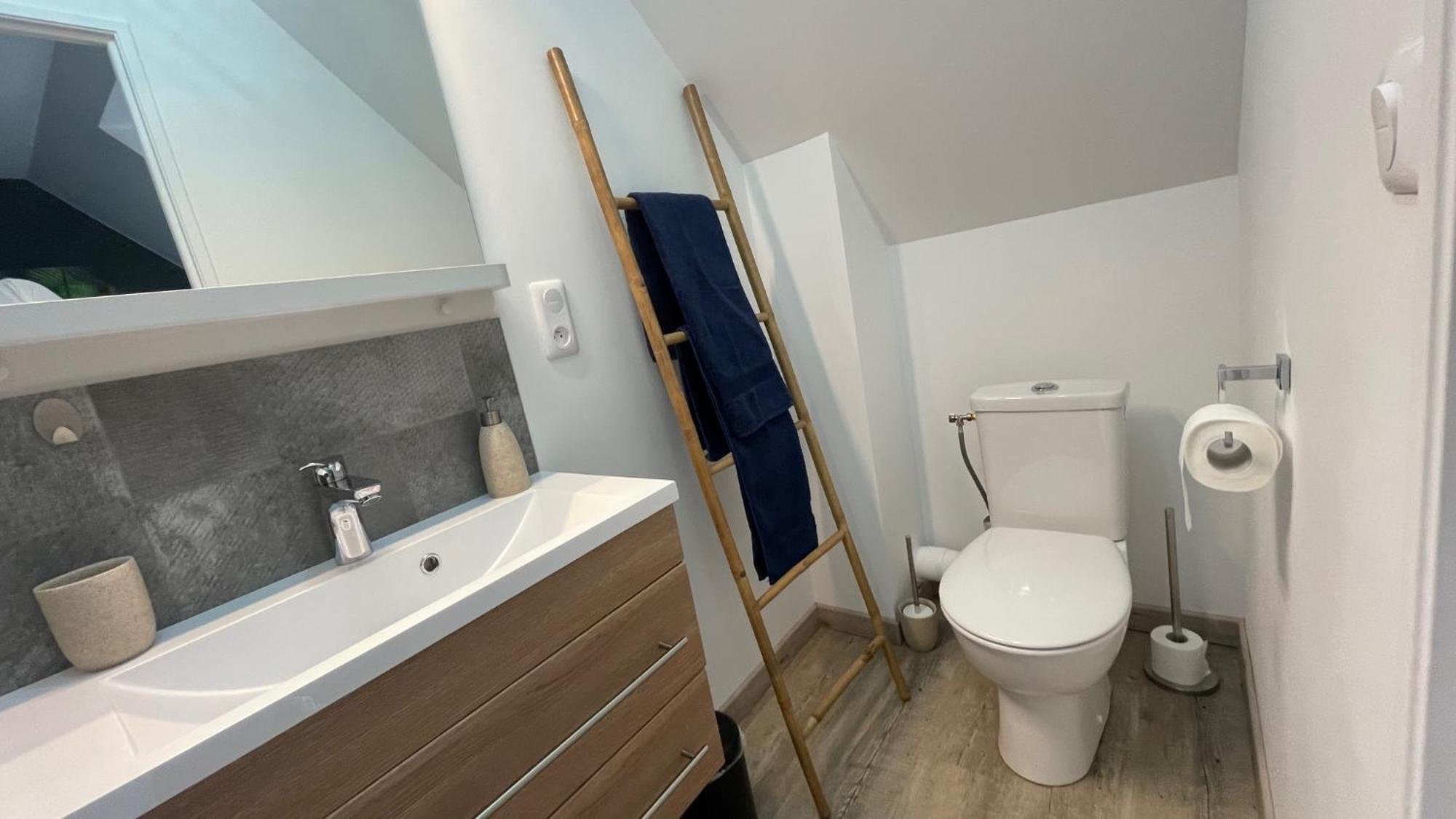 Chambre Evasion - Sdb Wc Privatif - Entree Autonome - Grande Tv Netflix Compiègne Dış mekan fotoğraf